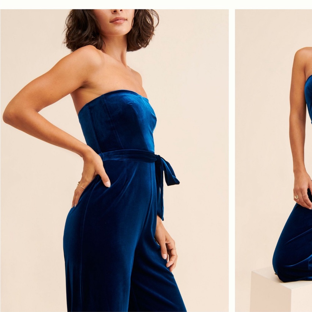 Strapless blue velvet jumpsuit - Picture 3 of 5